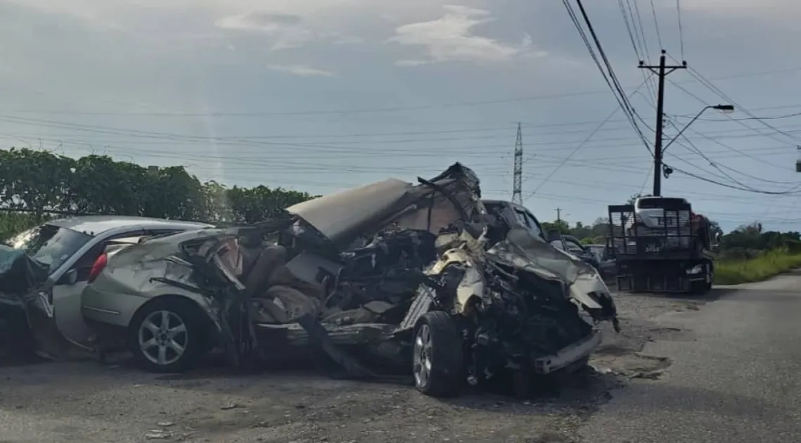 Trinidad and Tobago: 20-year-old motorist killed in highway crash; Two ...