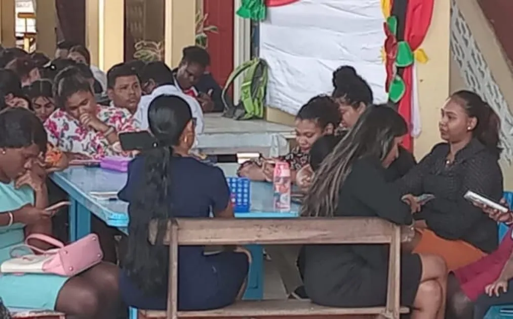 Guyana: Grade nine student assaults senior teacher at Charity Secondary School