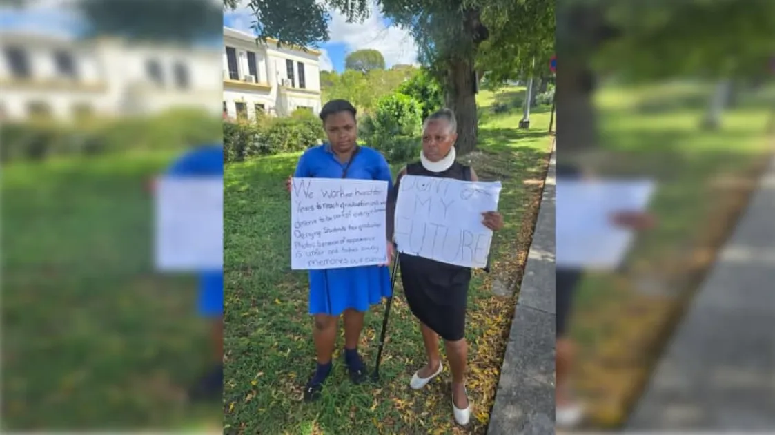 Antigua: 40 High School students denied Graduation headshots over hair extensions