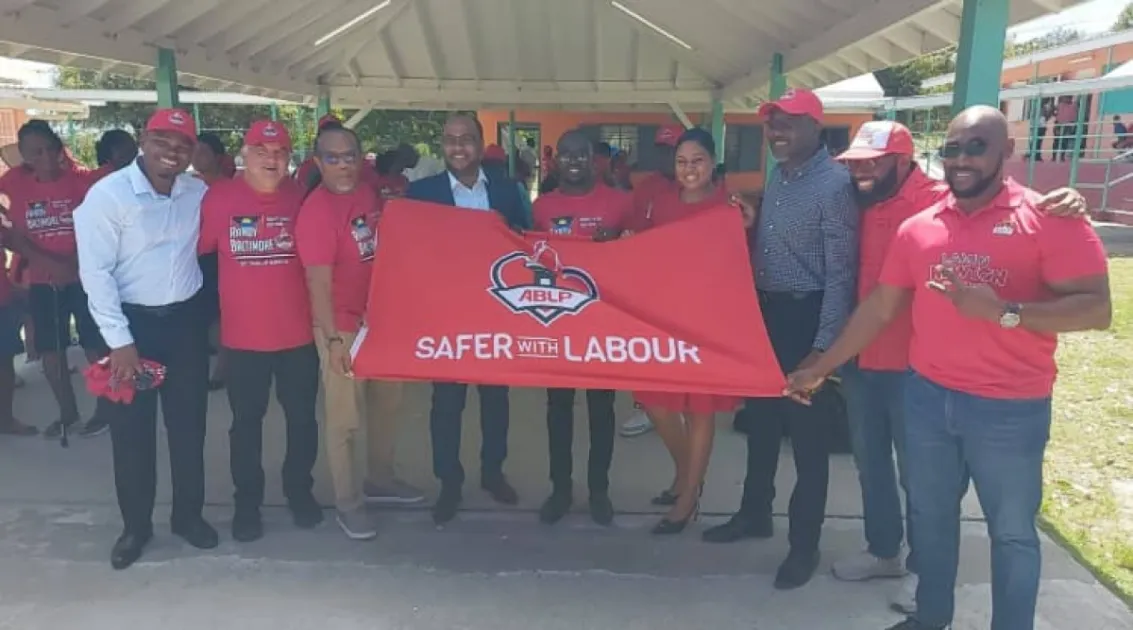 St Philip’s North shows strong support for Baltimore during Bus Blitz and...