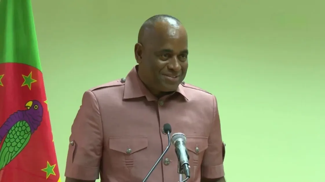 Dominica introduces mandatory visit requirement for new citizens