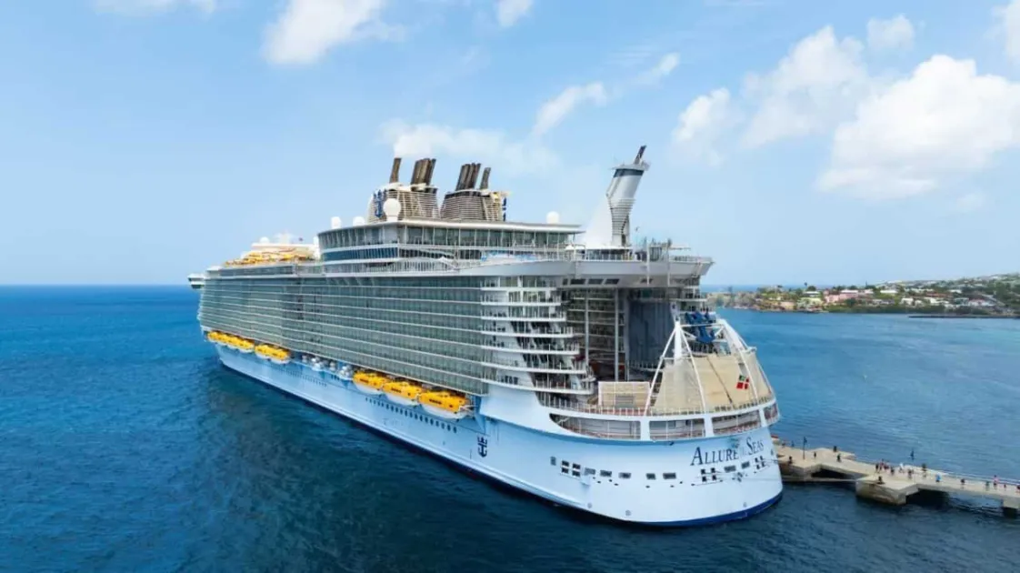 Allure of the Seas brings 6,700+ cruise passengers to St. Kitts