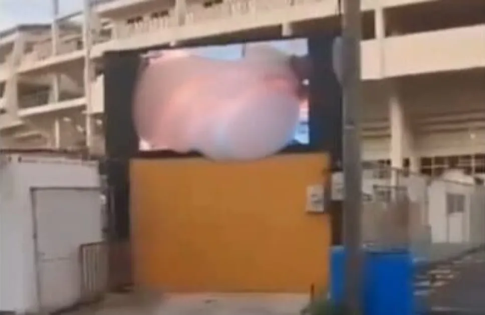Dominica: Kairi FM apologises after explicit content appears on LED advertising screen